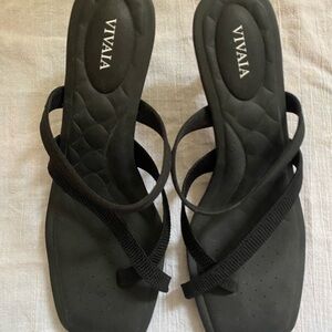 Vivaia Square Toe Alina Sandals